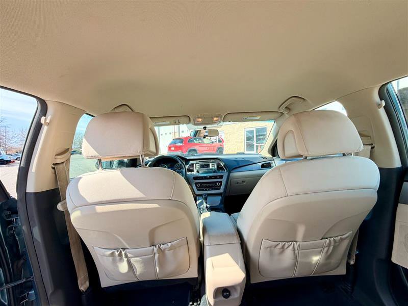 Used 2015 Hyundai Sonata SE FWD image 18