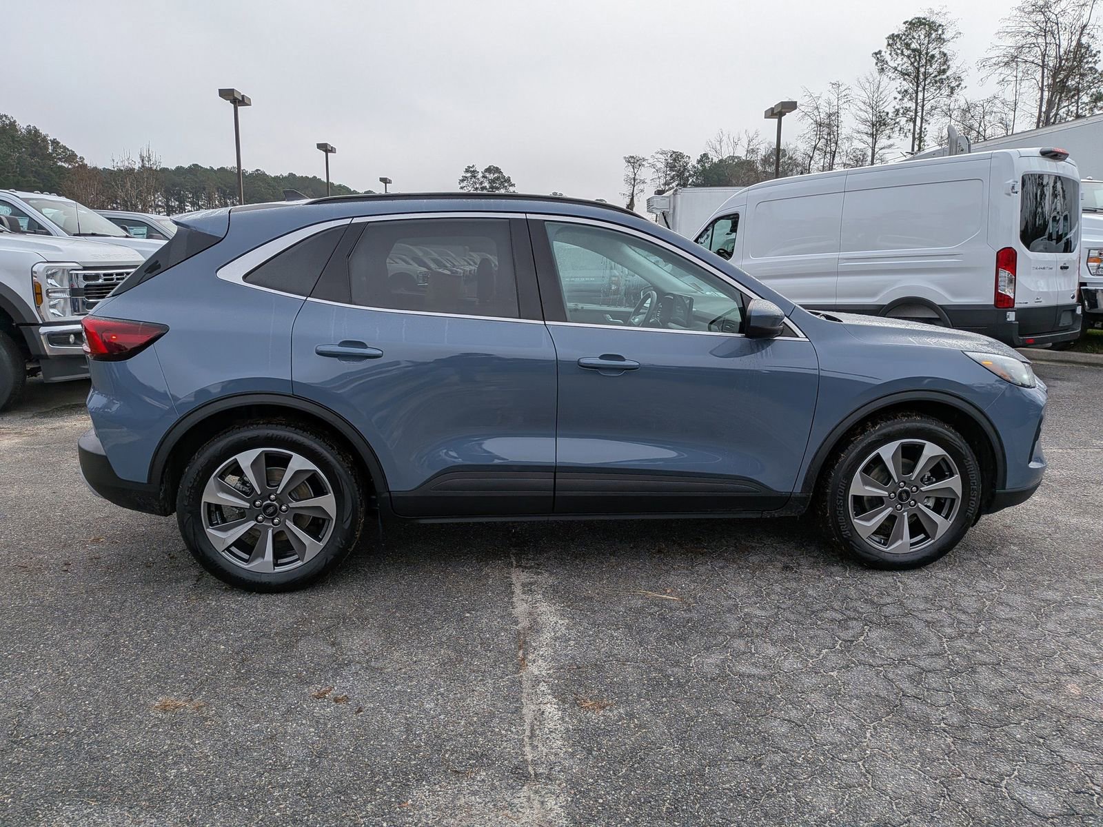 Certified 2025 Ford Escape Platinum image 3