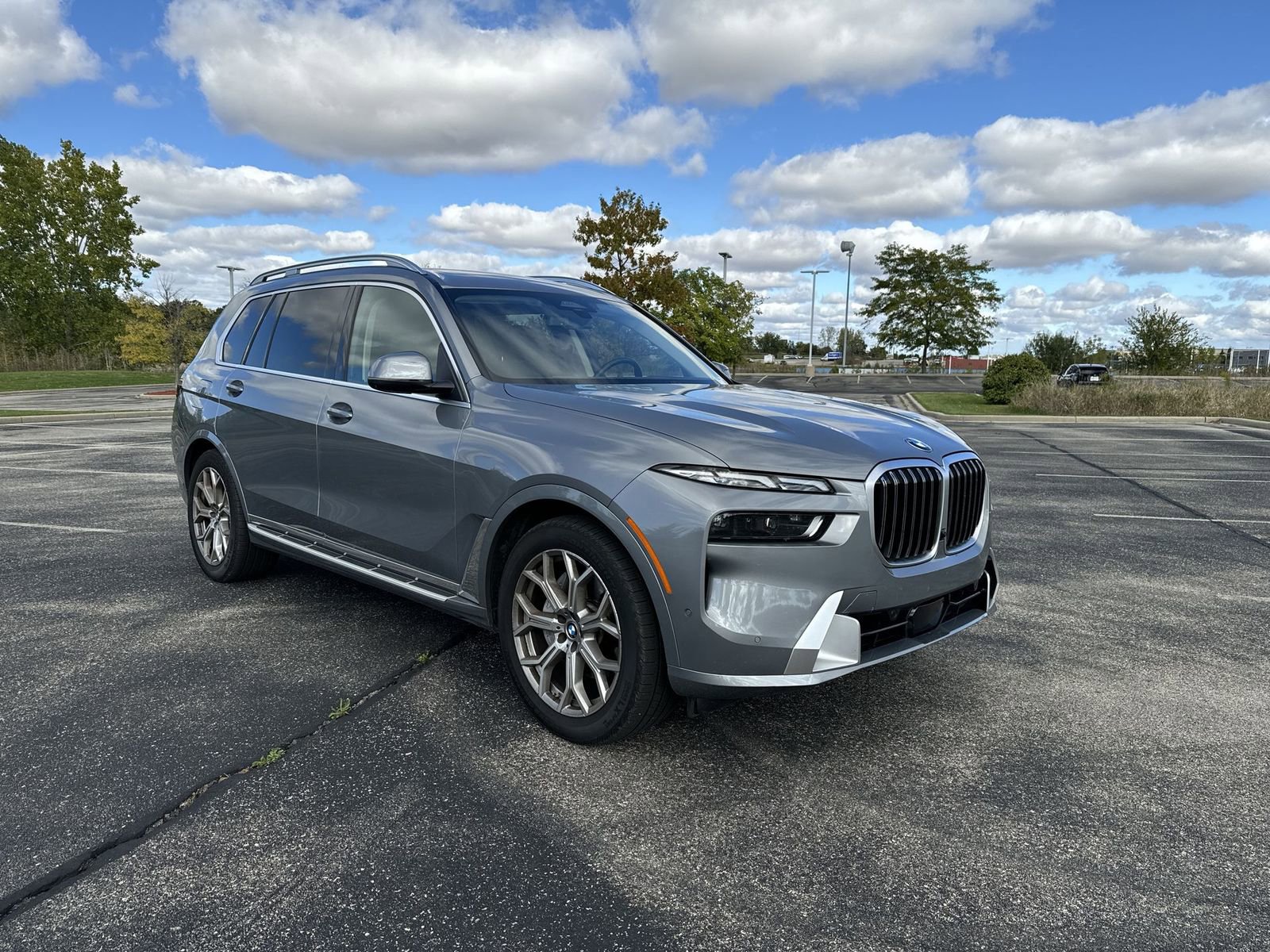 Used 2025 BMW X7 xDrive40i image 3