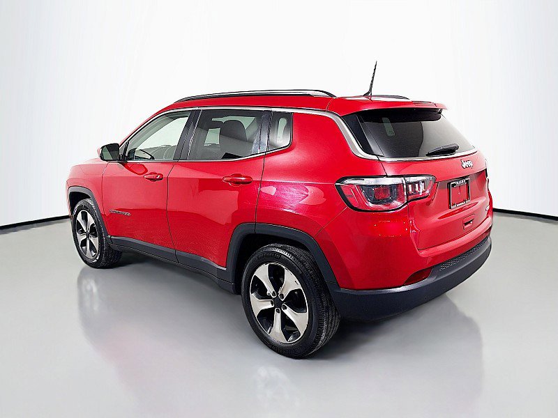 Used 2017 Jeep Compass Latitude w/ Cold Weather Group image 5