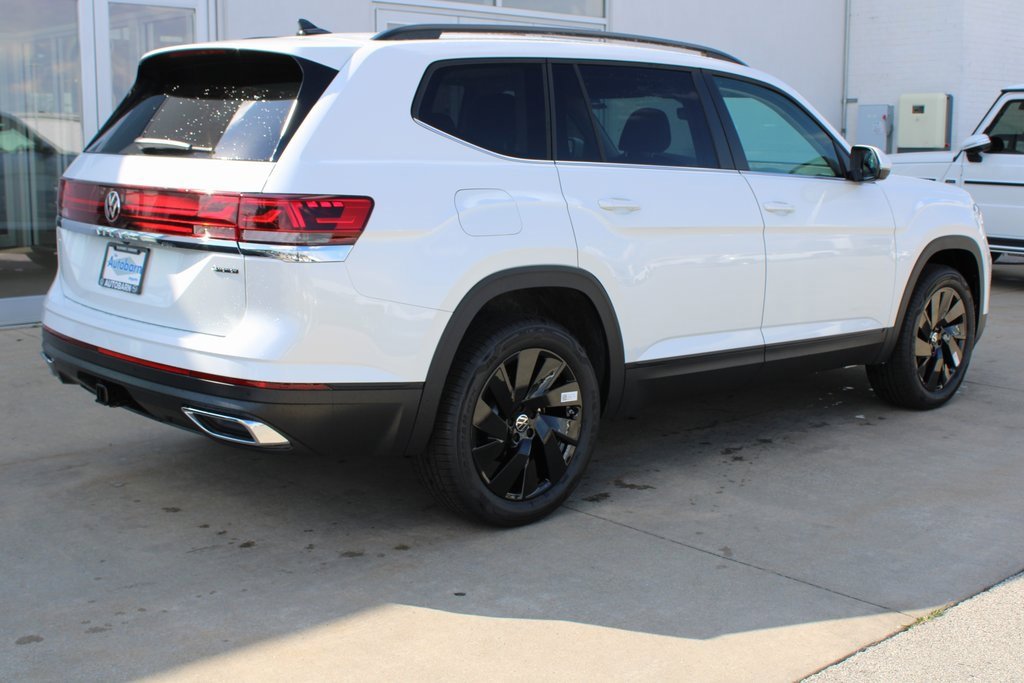 New 2026 Volkswagen Atlas SE image 6