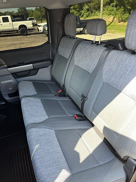 Used 2026 Ford F250 XLT w/ XLT Premium Package AWD/4WD image 15