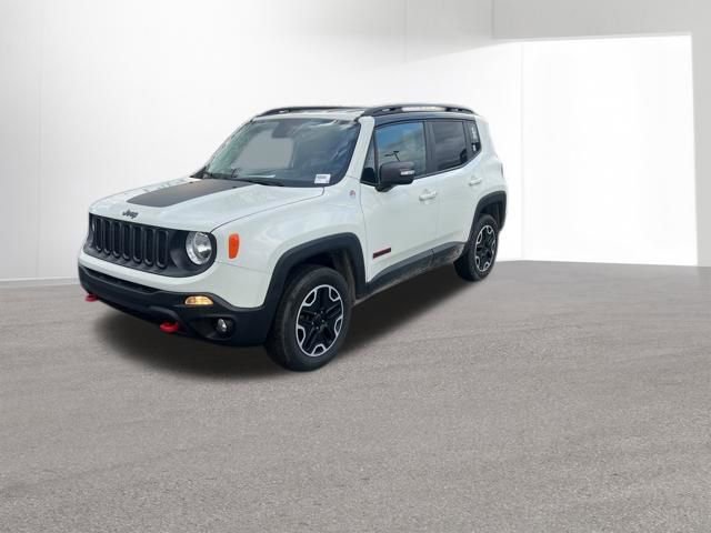 Used 2016 Jeep Renegade Trailhawk w/ Safety & Security Group video 1
