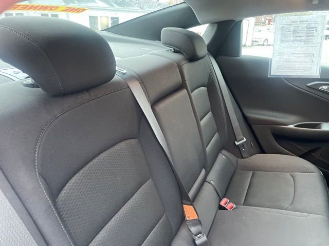 Used 2024 Chevrolet Malibu LT image 36