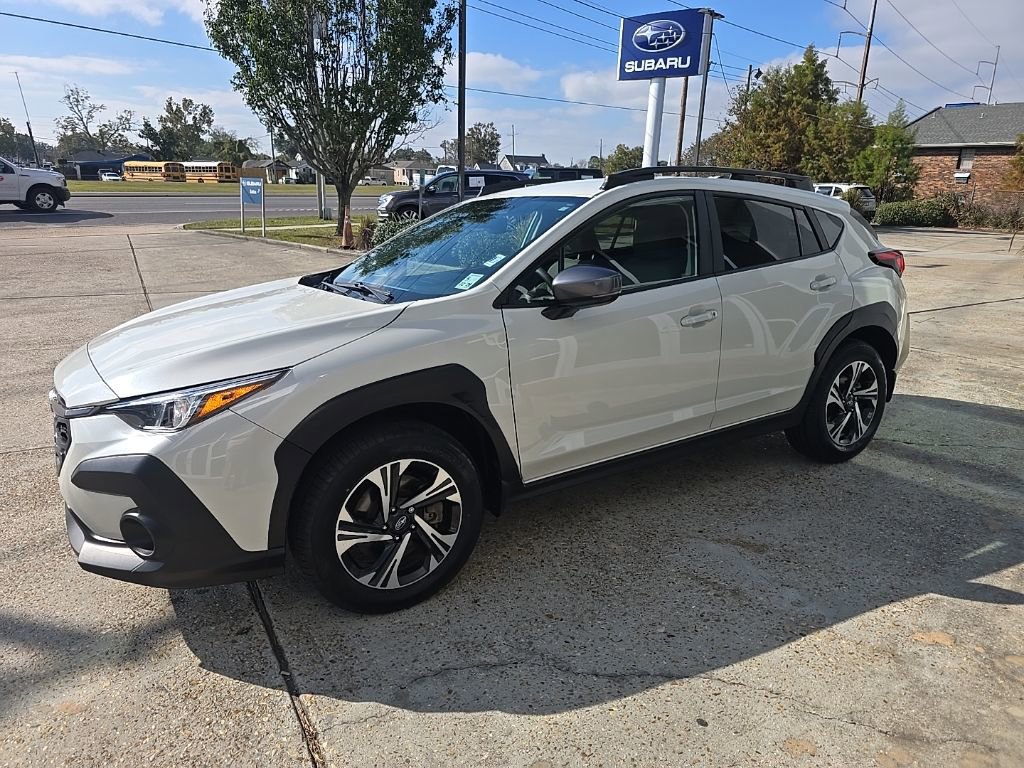 Used 2024 Subaru Crosstrek 2.0i Premium image 5