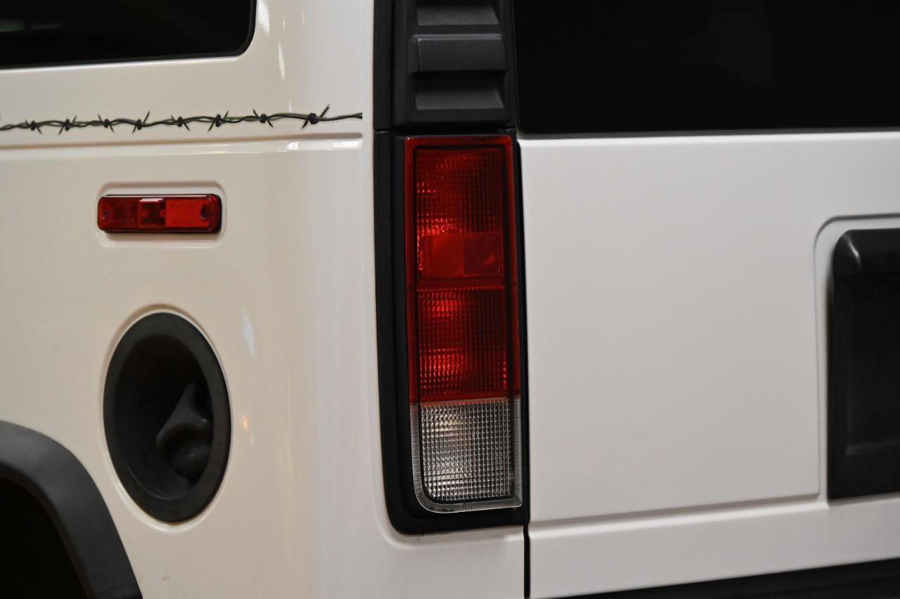 Used 2006 HUMMER H2 AWD/4WD image 13