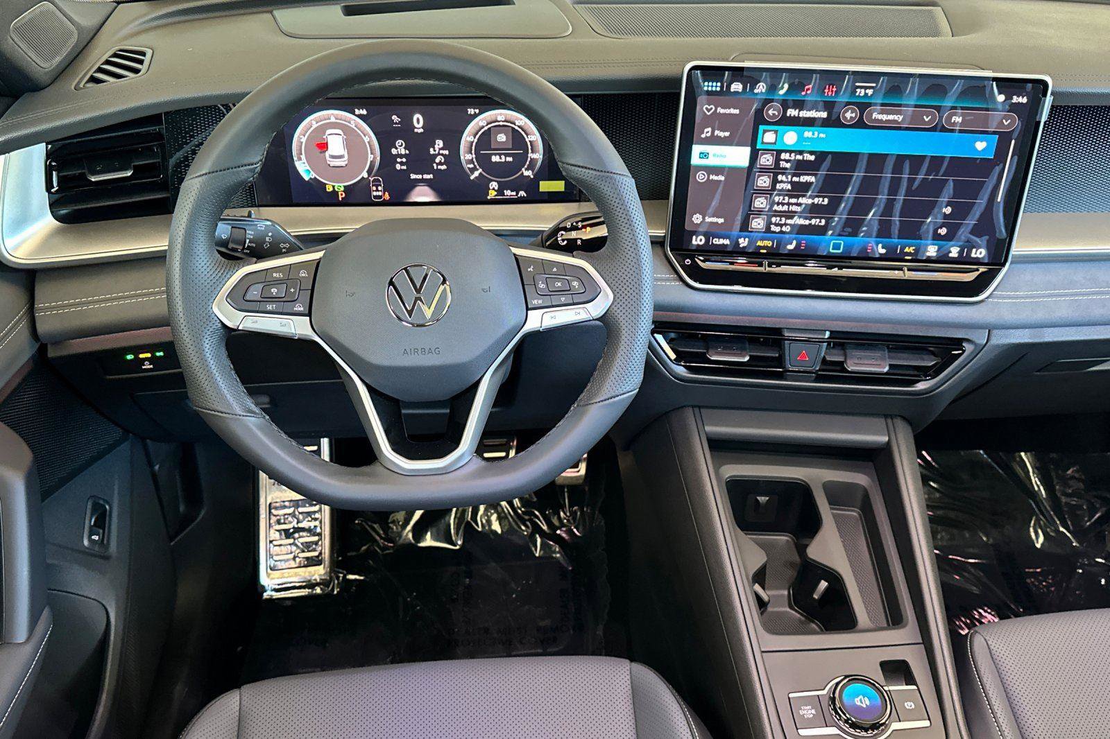 New 2026 Volkswagen Tiguan SE R-Line image 13