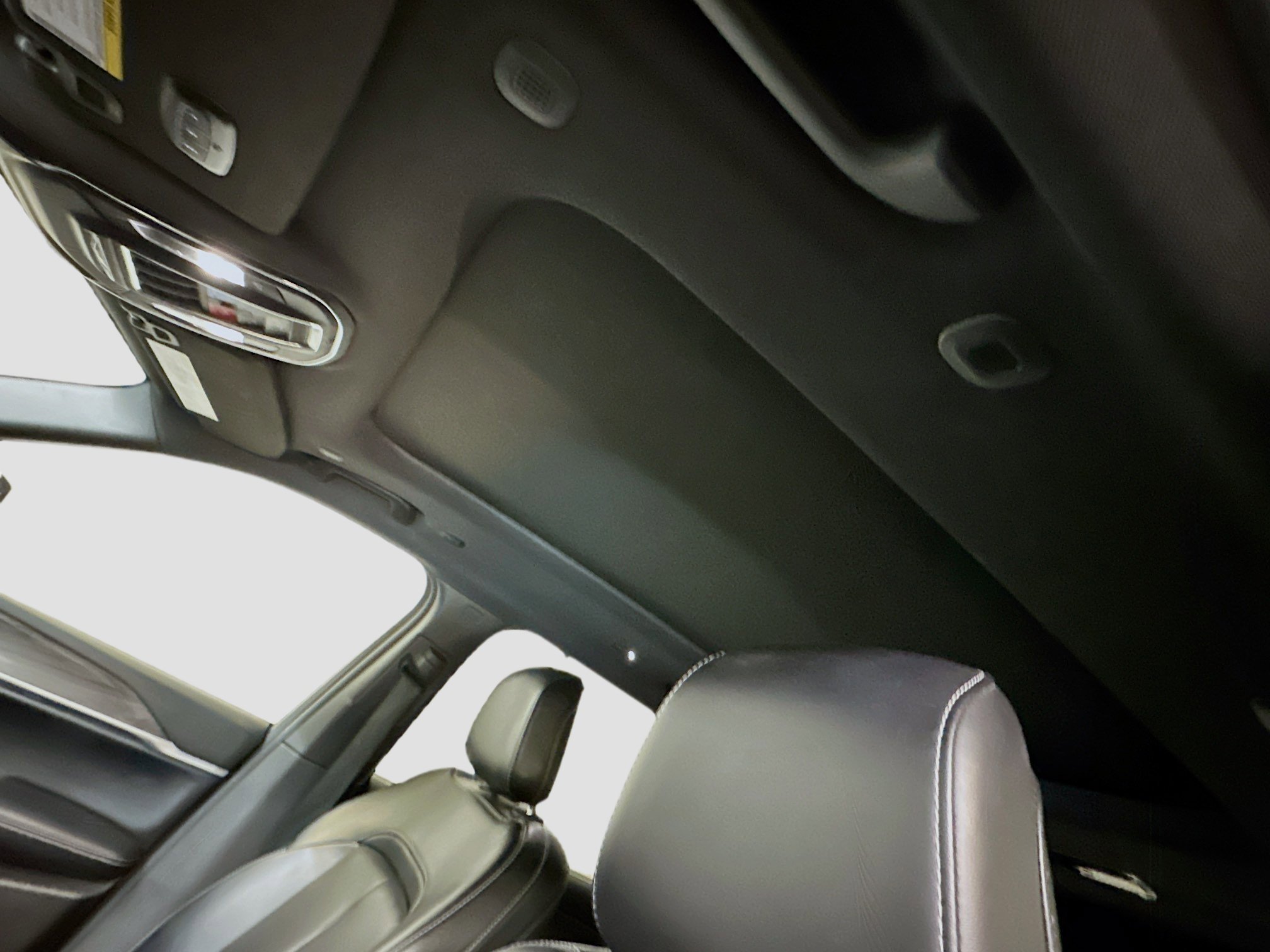 Used 2024 Jeep Grand Cherokee L Limited w/ Luxury Tech Group II image 27