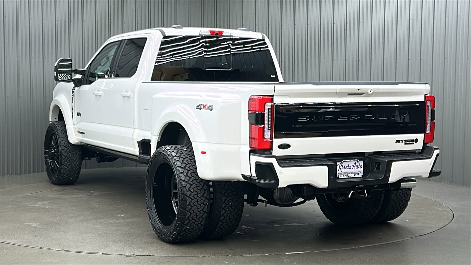 Used 2026 Ford F450 Platinum image 3
