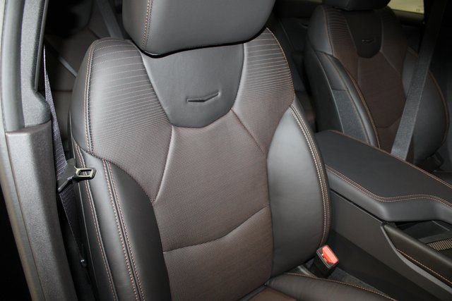 Used 2025 Cadillac CT5 V w/ Technology Package AWD/4WD image 43