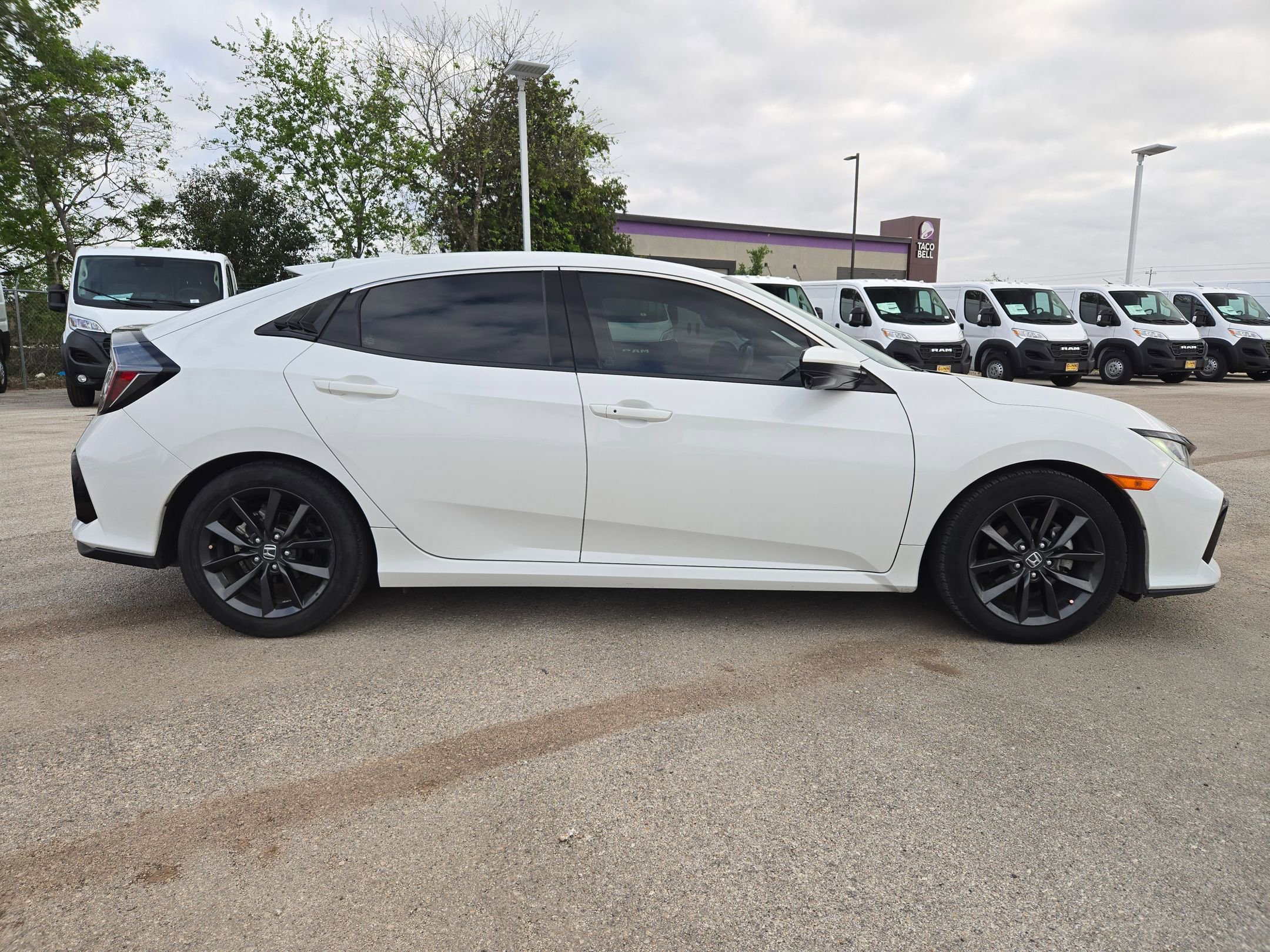 Used 2020 Honda Civic EX-L image 2