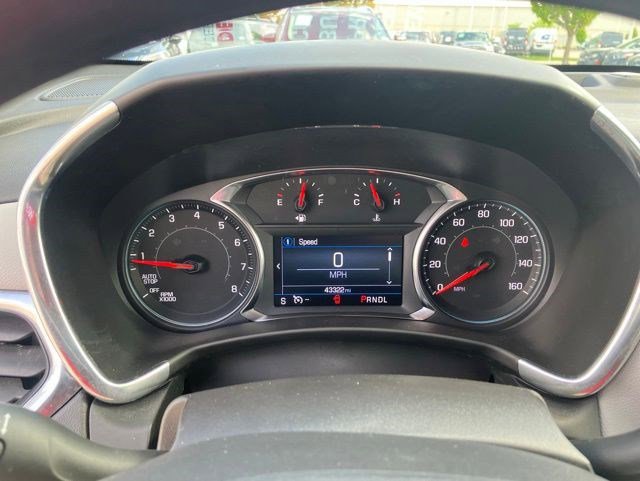 Used 2022 Chevrolet Equinox LS w/ LS Convenience Package FWD image 14