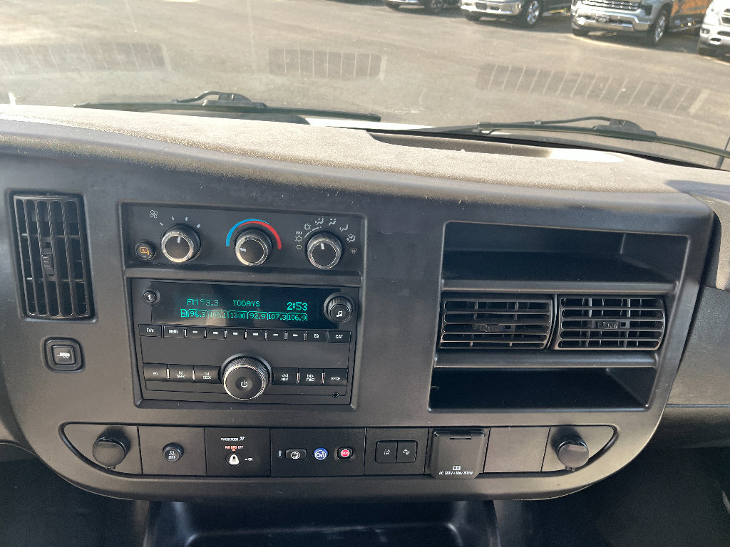 Used 2020 Chevrolet Express 2500 w/ Safety Package RWD image 28