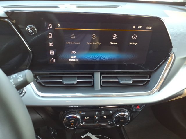 New 2026 Chevrolet Trax LT w/ Sunroof Package FWD image 11