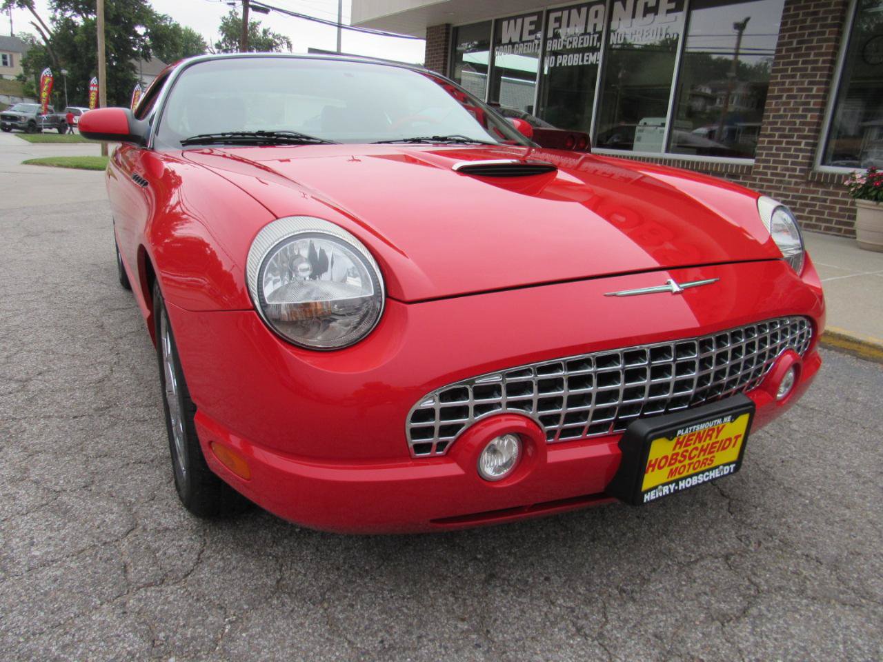 Used 2002 Ford Thunderbird RWD image 10