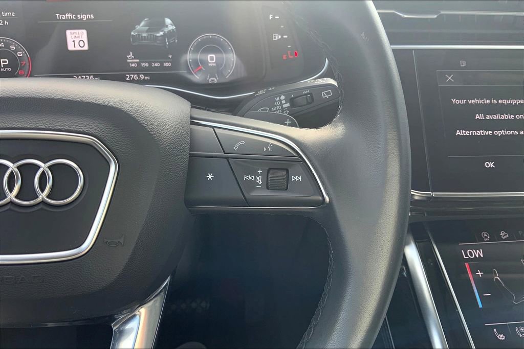 Used 2023 Audi Q7 3.0T Prestige image 25