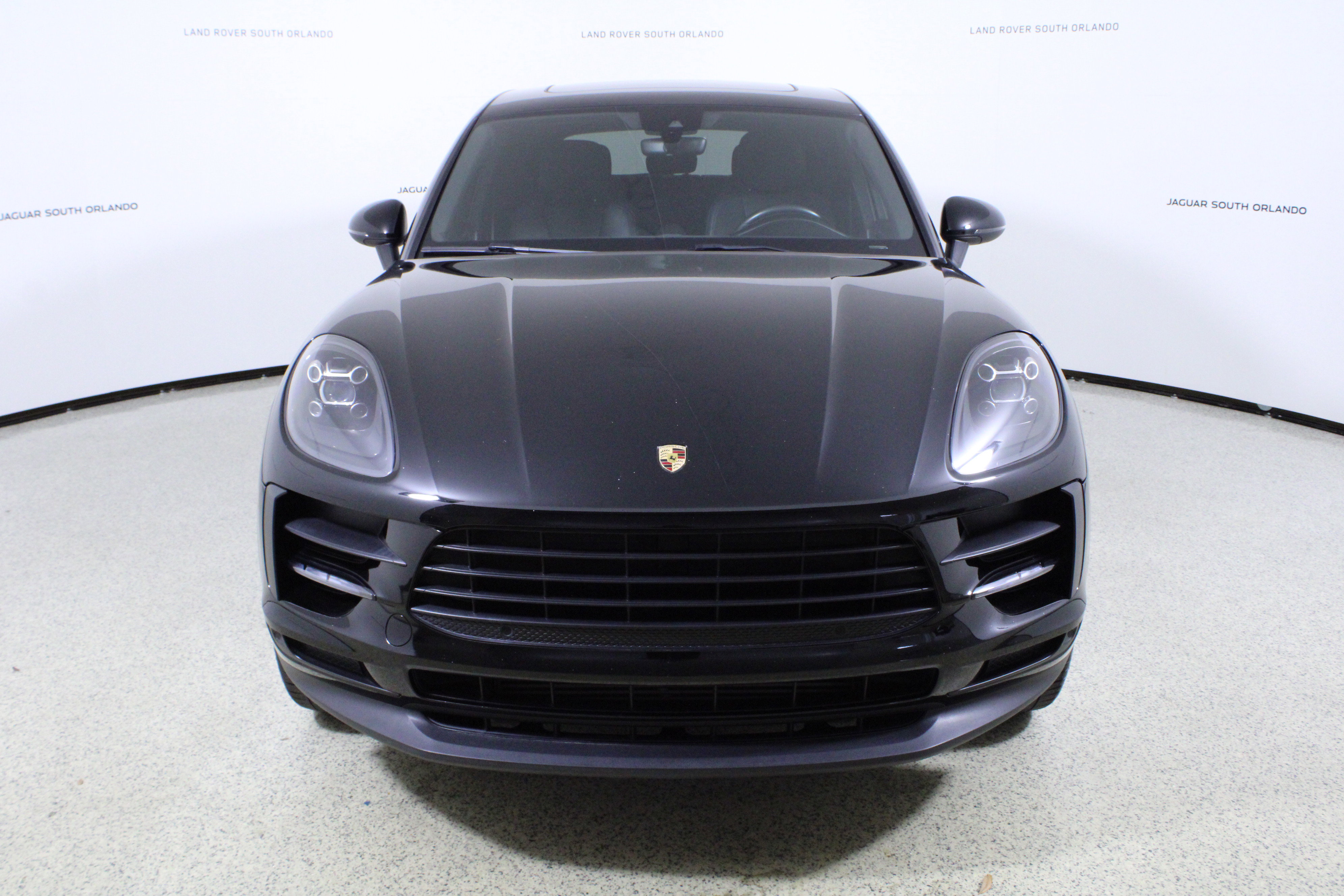 Used 2020 Porsche Macan image 2
