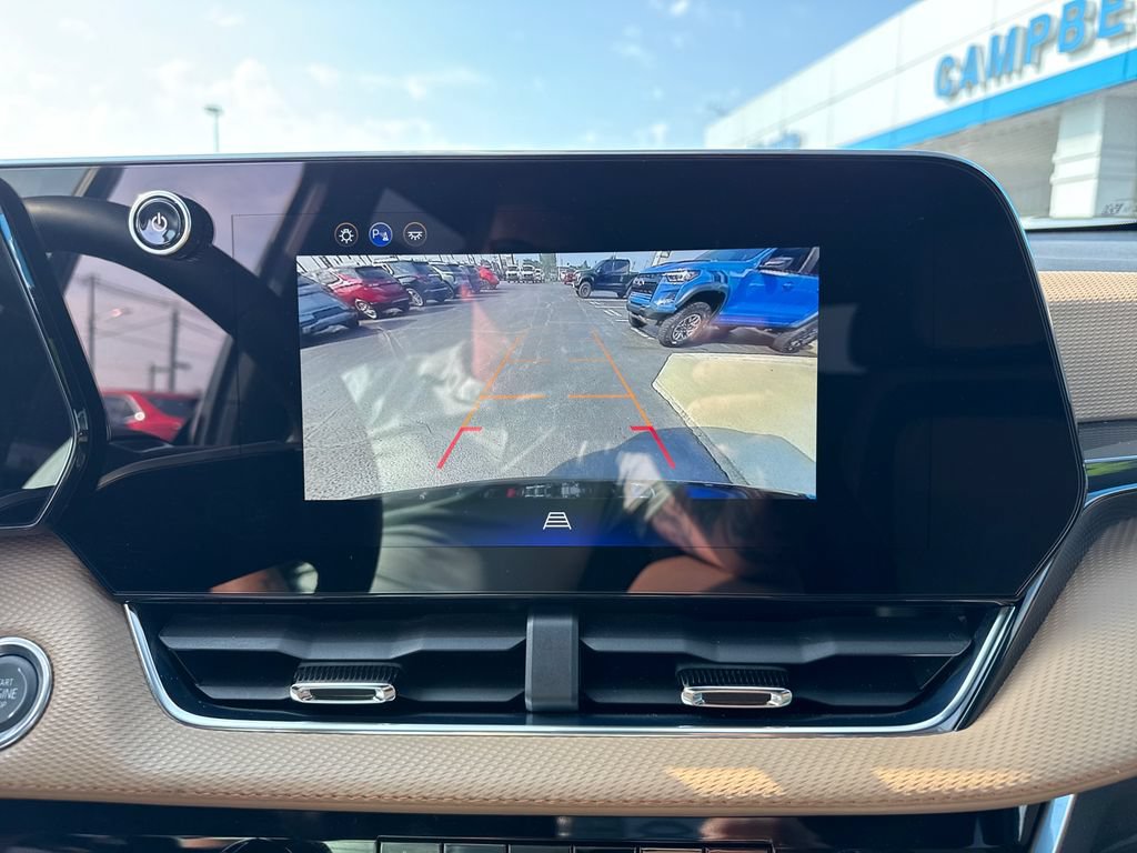 Used 2026 Chevrolet Equinox ACTIV AWD/4WD image 22
