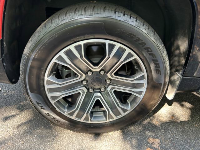 Used 2024 Jeep Wagoneer L Series II image 39