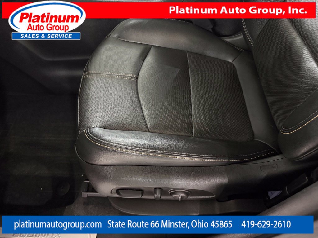 Used 2023 Chevrolet Equinox Premier FWD image 26