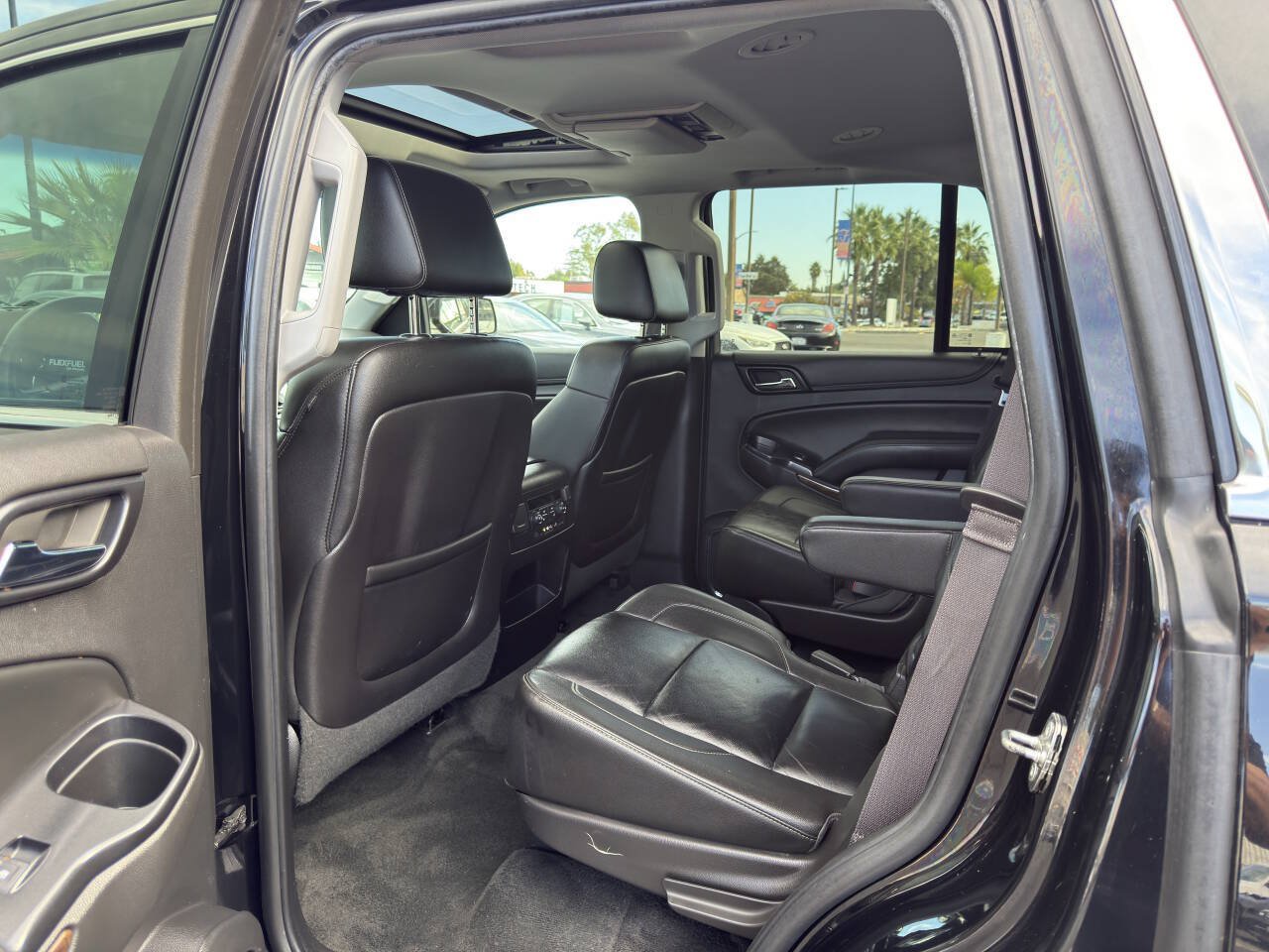 Used 2015 Chevrolet Tahoe LT RWD image 11