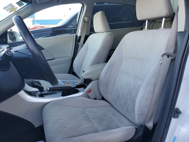 Used 2014 Honda Accord Plug-In Sedan image 7