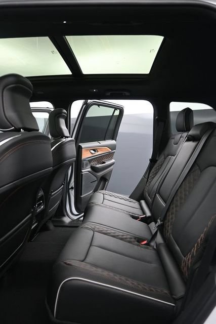 New 2026 Jeep Grand Cherokee Summit w/ Obsidian Package AWD/4WD image 8