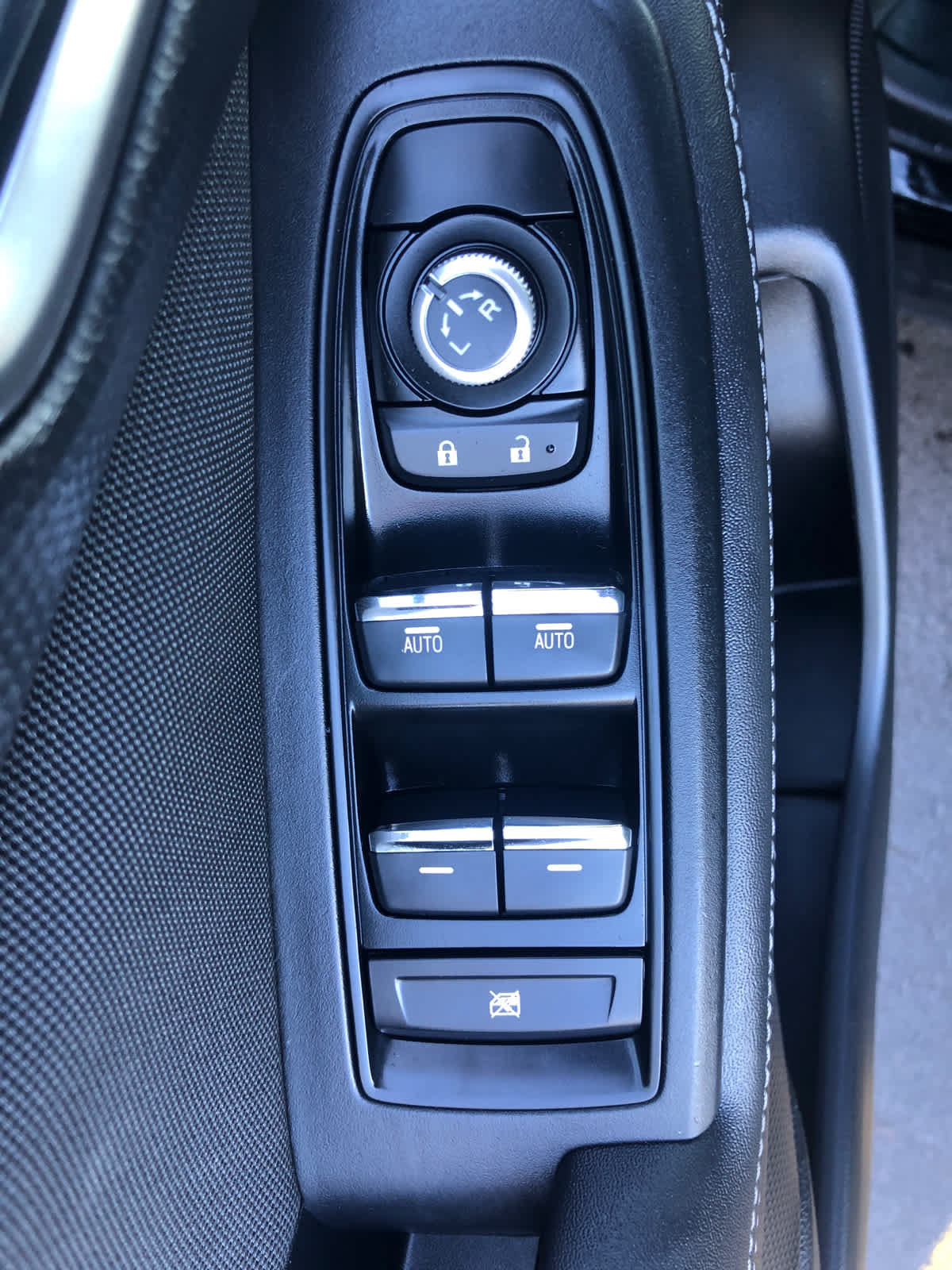 Used 2020 Subaru Forester Premium AWD/4WD image 8