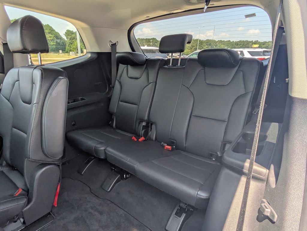 Used 2025 Kia Telluride S FWD image 10