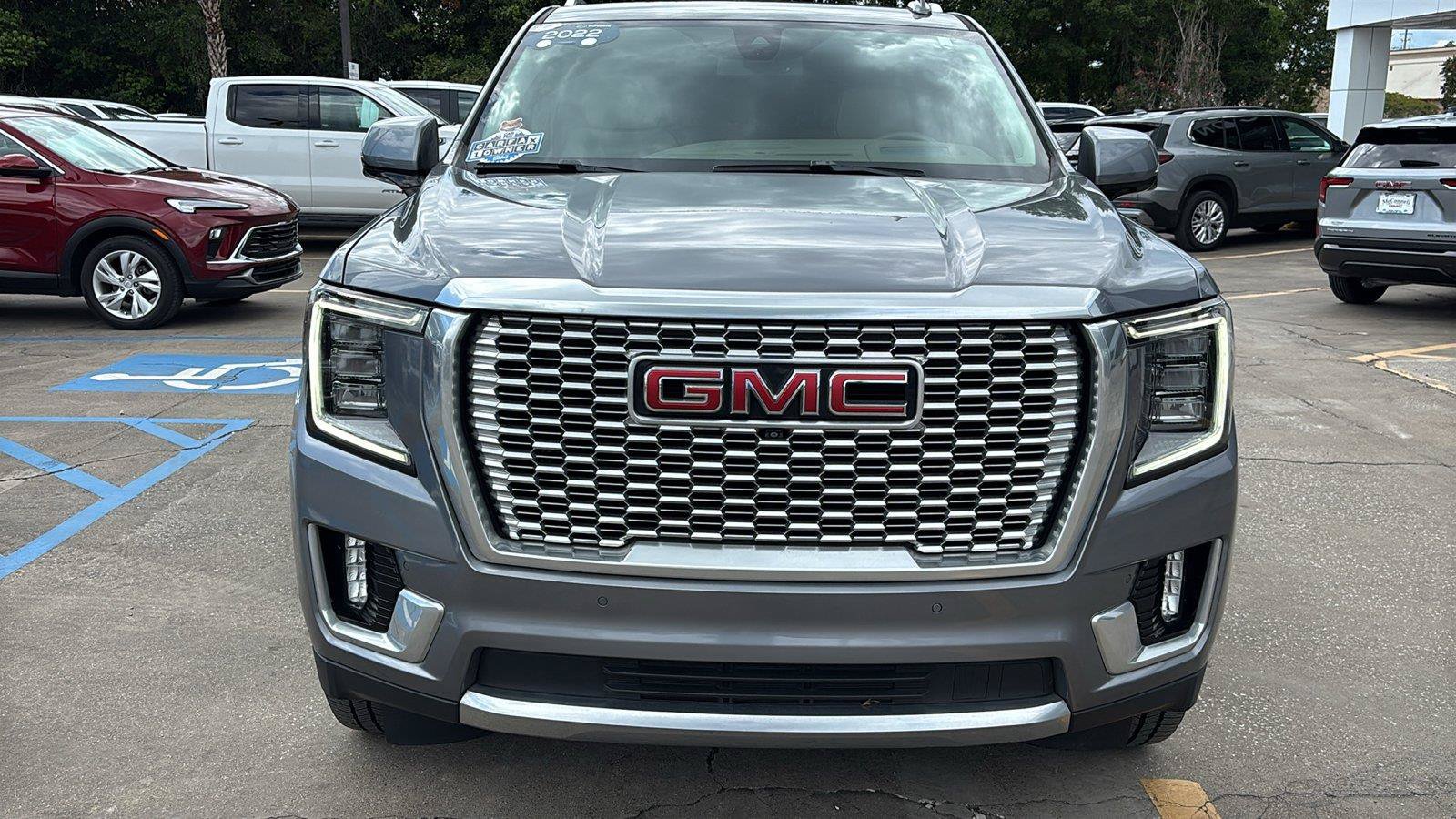 Used 2022 GMC Yukon Denali AWD/4WD video 2