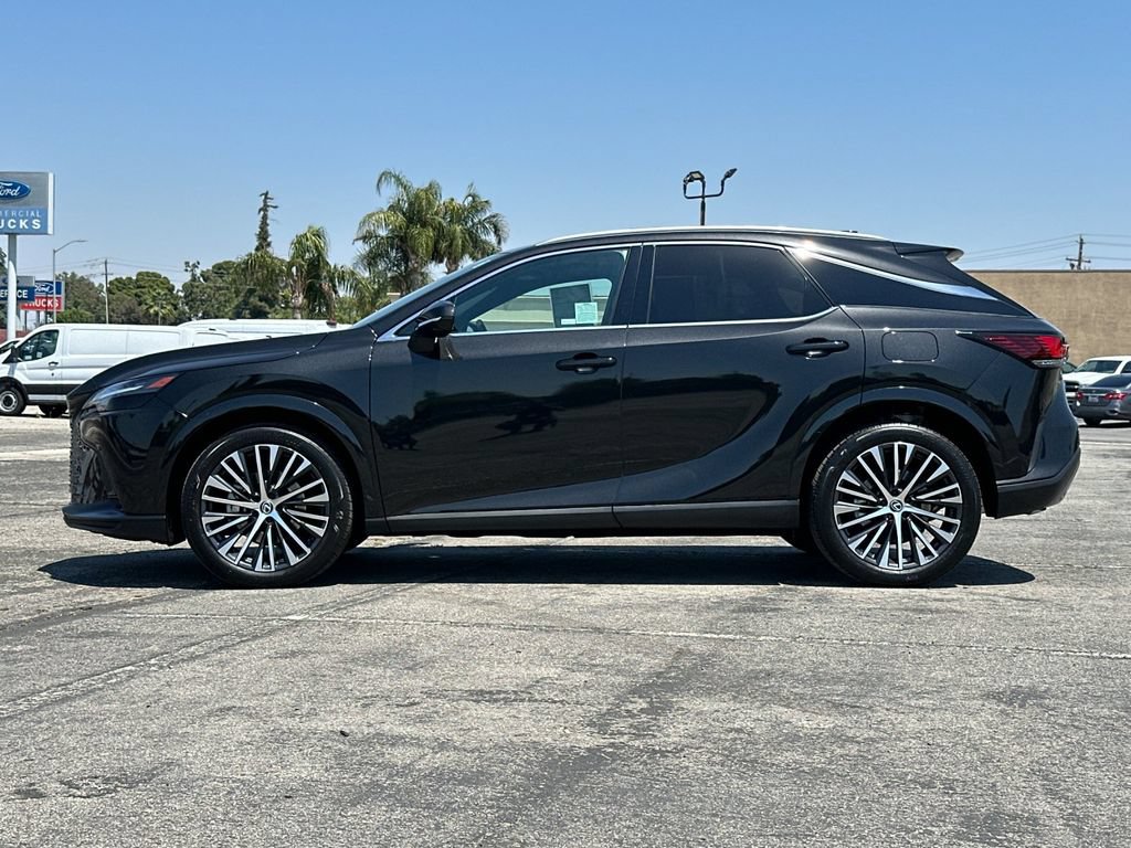 Used 2023 Lexus RX 350 Premium Plus w/ Cold Area Package FWD image 6