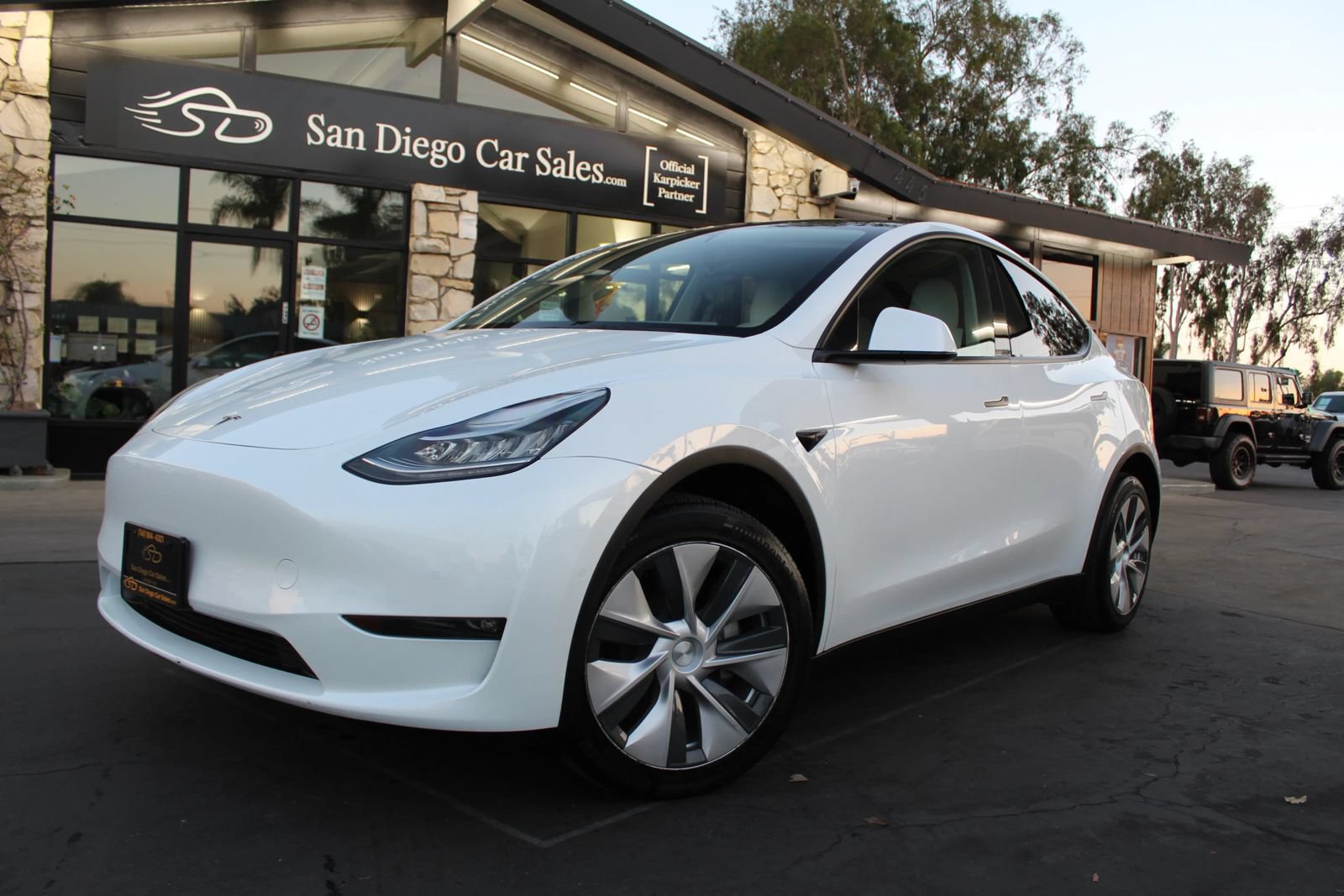 Used 2022 Tesla Model Y Long Range