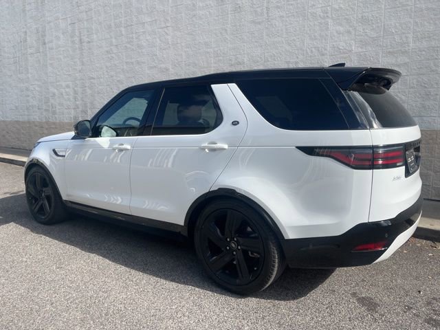 Used 2023 Land Rover Discovery HSE R-Dynamic AWD/4WD image 6