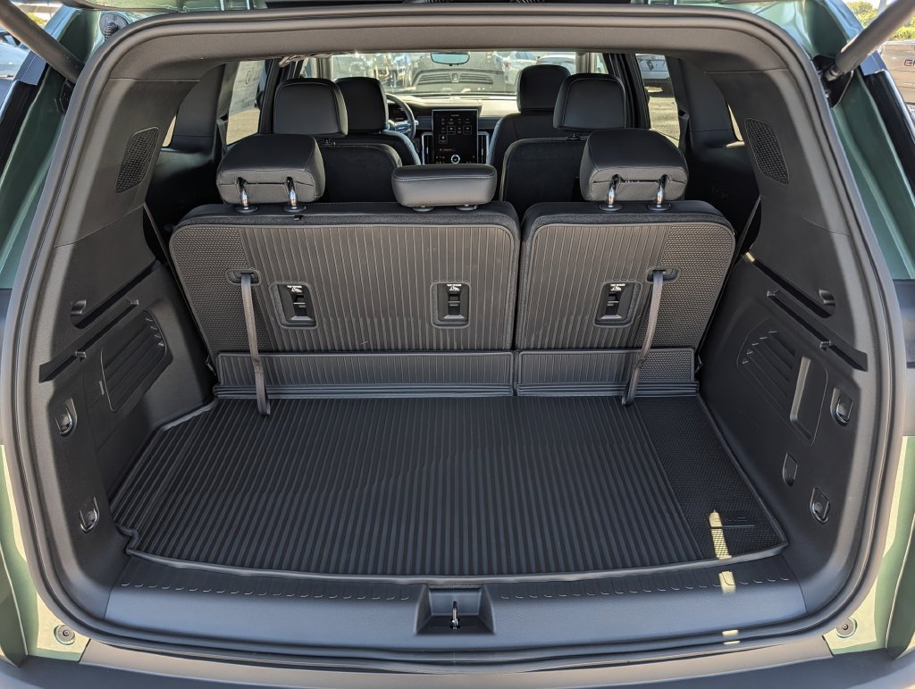 New 2027 GMC Acadia Elevation w/ Black Edition FWD image 28