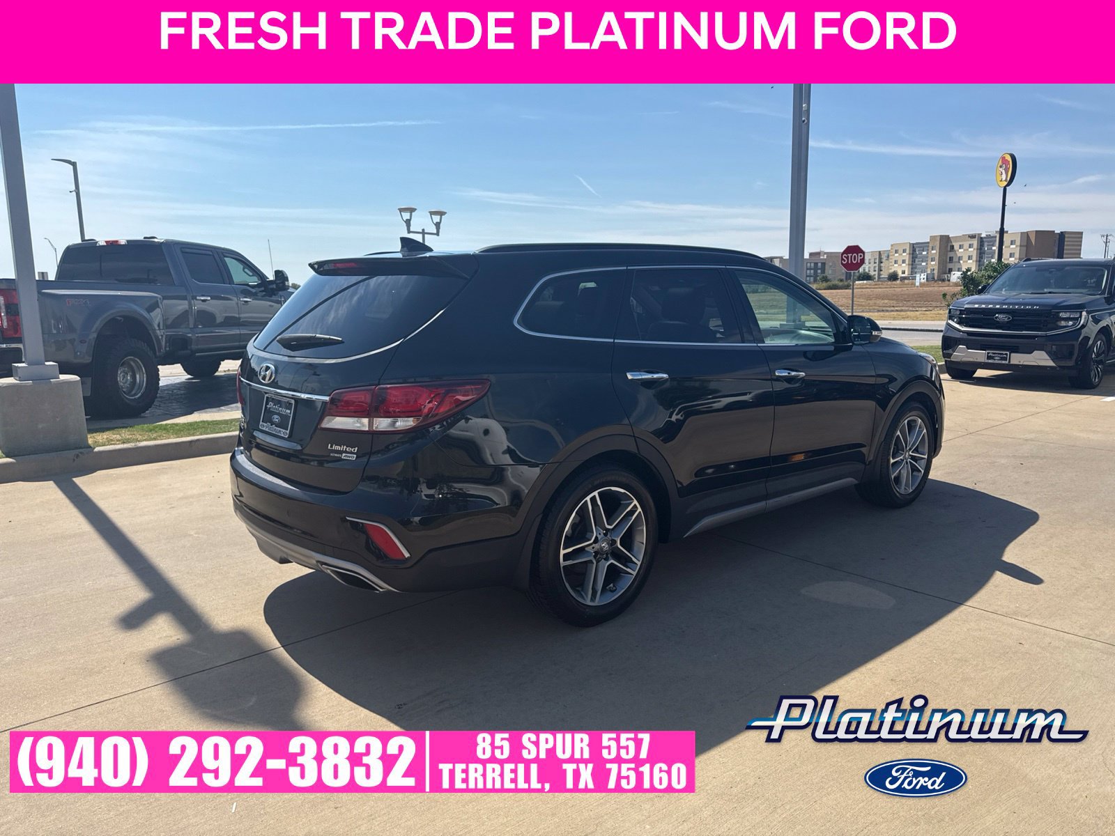 Used 2017 Hyundai Santa Fe Limited w/ Cargo Package AWD/4WD image 6
