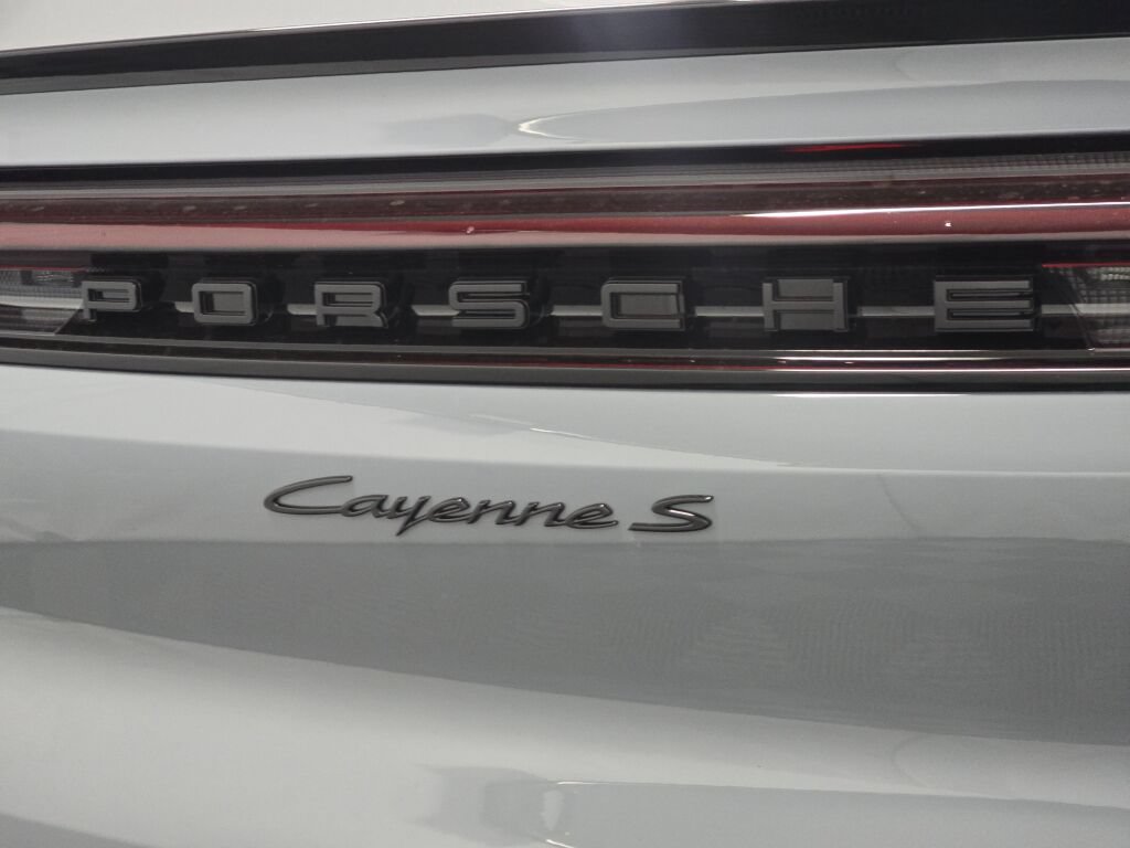 New 2026 Porsche Cayenne S AWD/4WD image 34