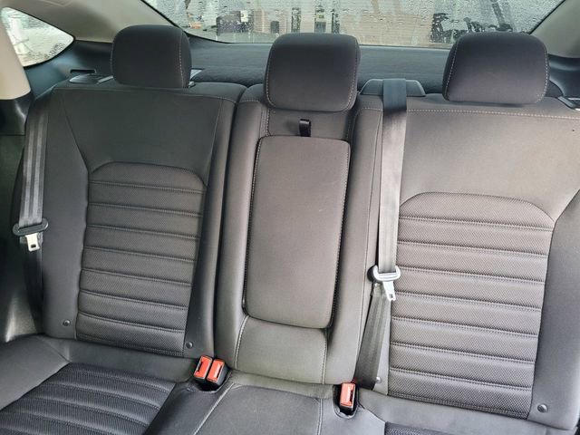 Used 2018 Ford Fusion SE image 11