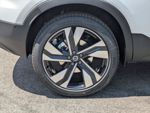 New 2026 Volvo XC40 B5 Ultra w/ Climate Package AWD/4WD image 6