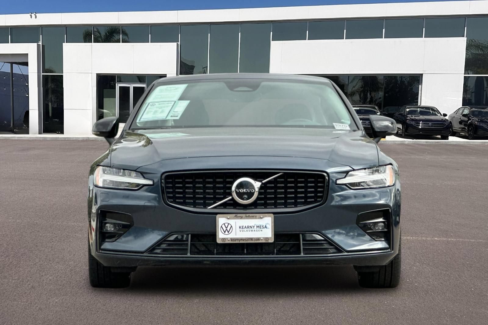 Used 2024 Volvo S60 B5 Plus FWD image 8