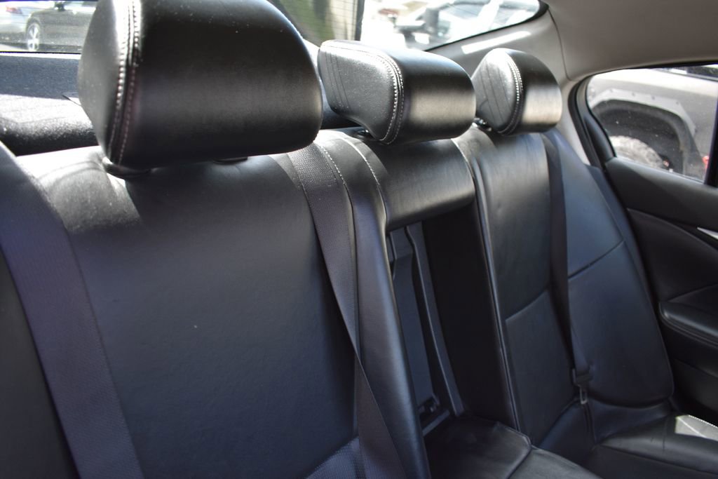 Used 2014 INFINITI Q50 Premium w/ Navigation Package image 24