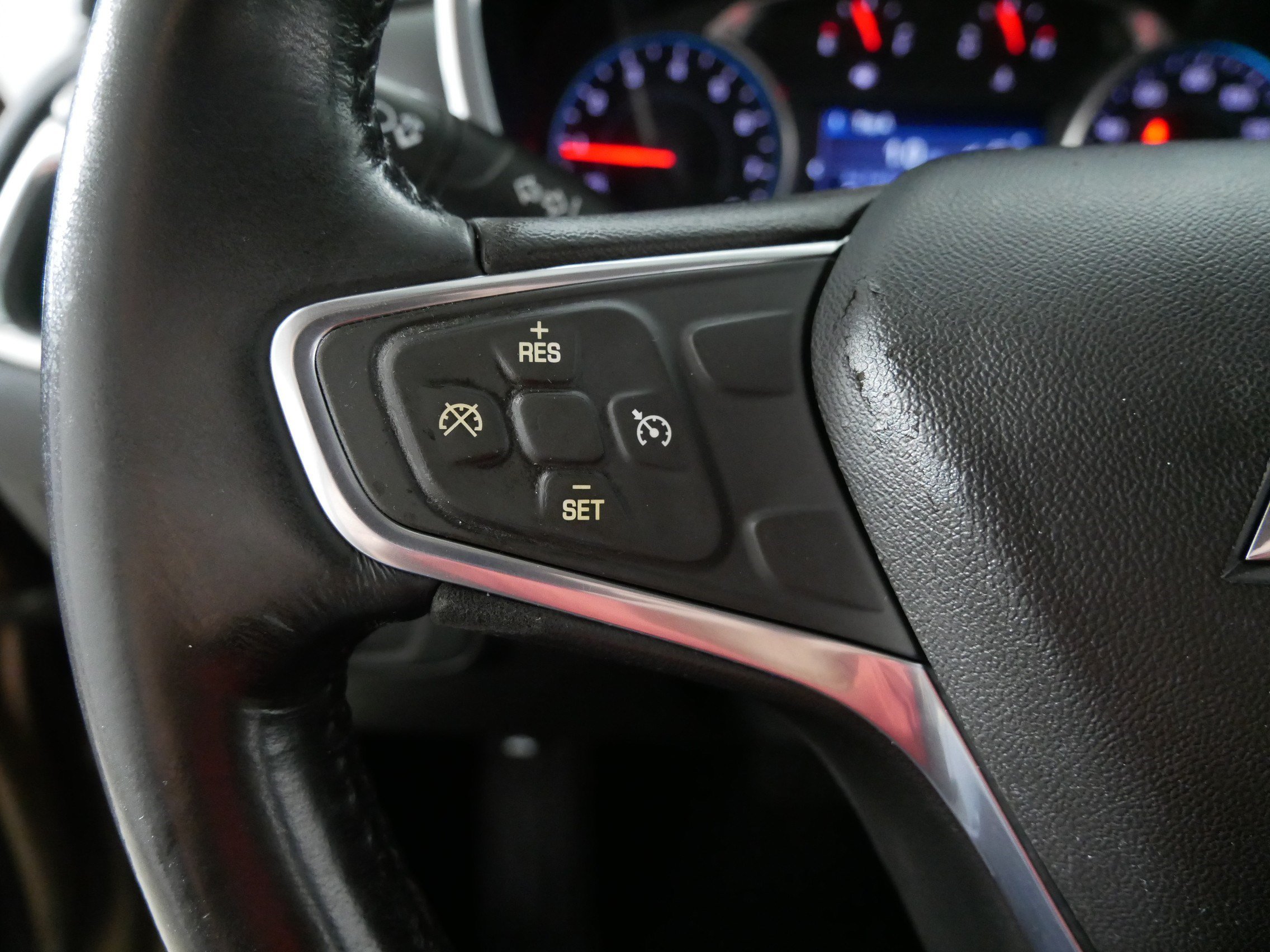 Used 2019 Chevrolet Equinox LT AWD/4WD image 27