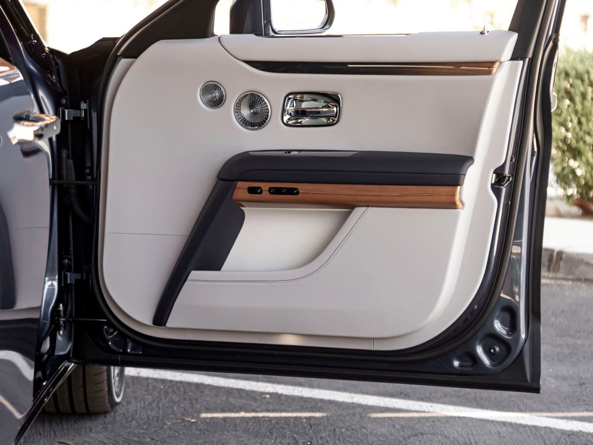 Certified 2024 Rolls-Royce Ghost Extended Wheelbase AWD/4WD image 33