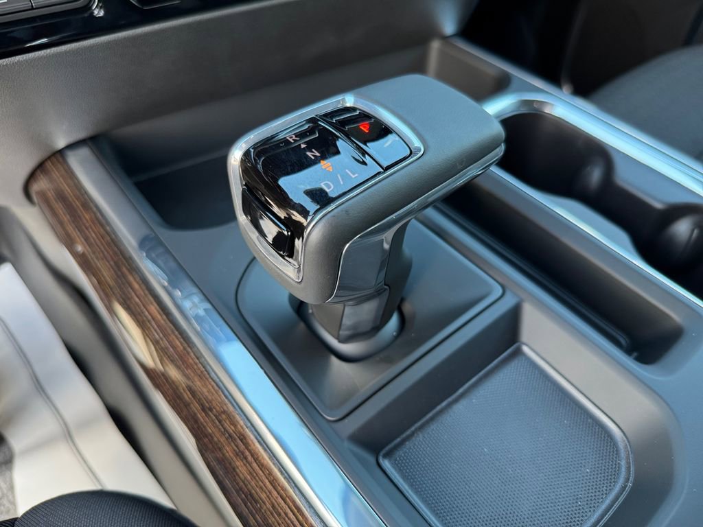 Used 2026 GMC Sierra 1500 Elevation image 28