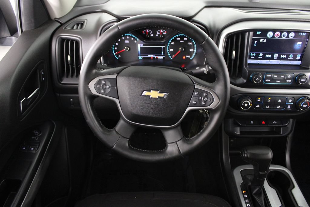 Used 2016 Chevrolet Colorado LT w/ LT Convenience Package RWD image 9