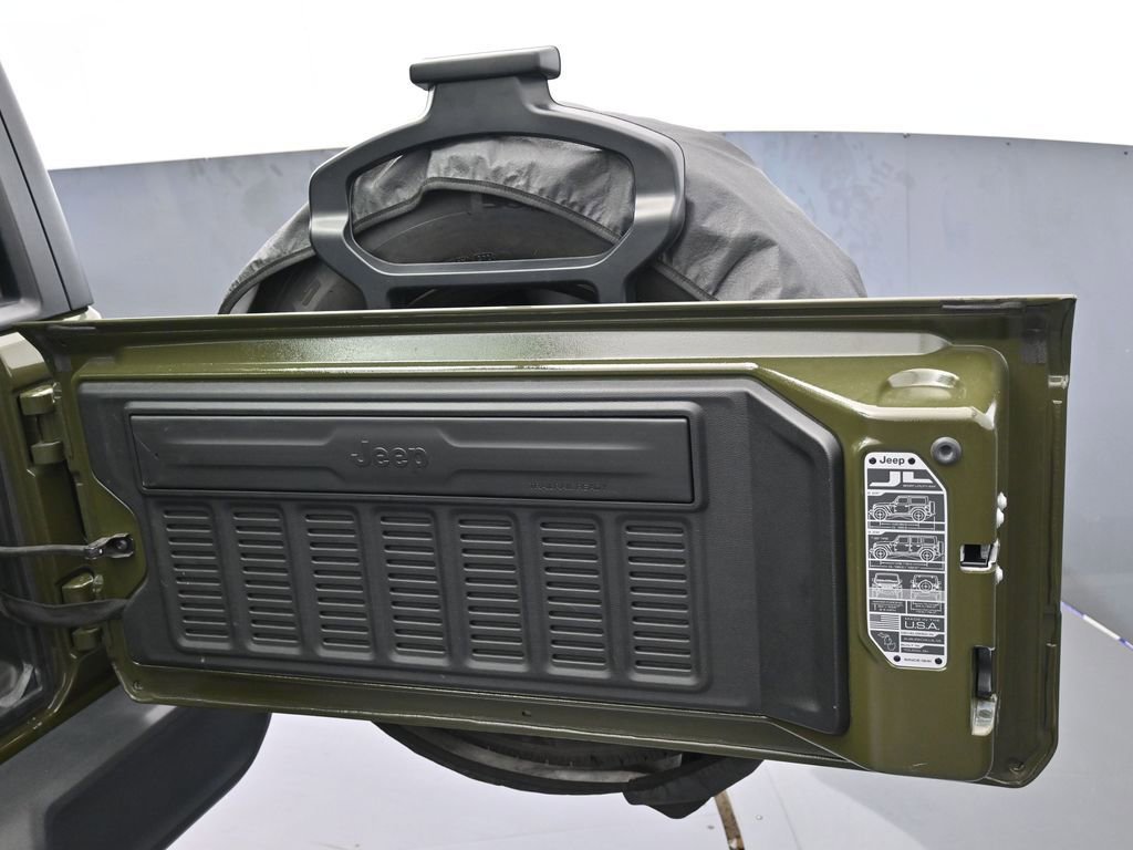 Used 2022 Jeep Wrangler Unlimited Sport image 35