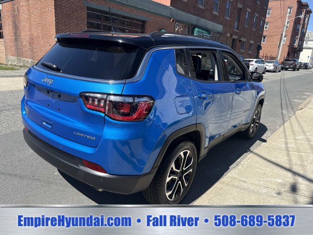 Used 2022 Jeep Compass Limited AWD/4WD image 8