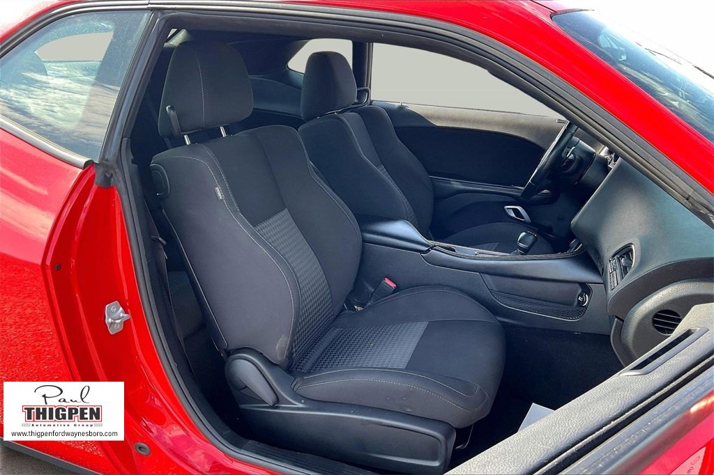 Used 2022 Dodge Challenger GT image 7