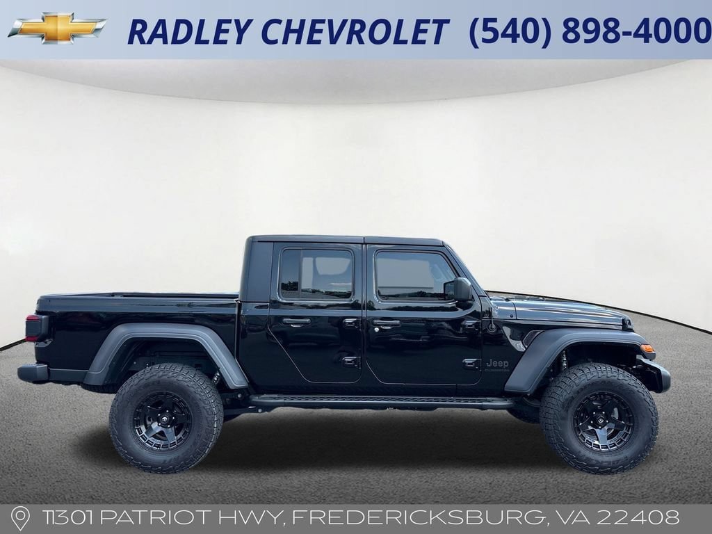 Used 2021 Jeep Gladiator Sport AWD/4WD image 19
