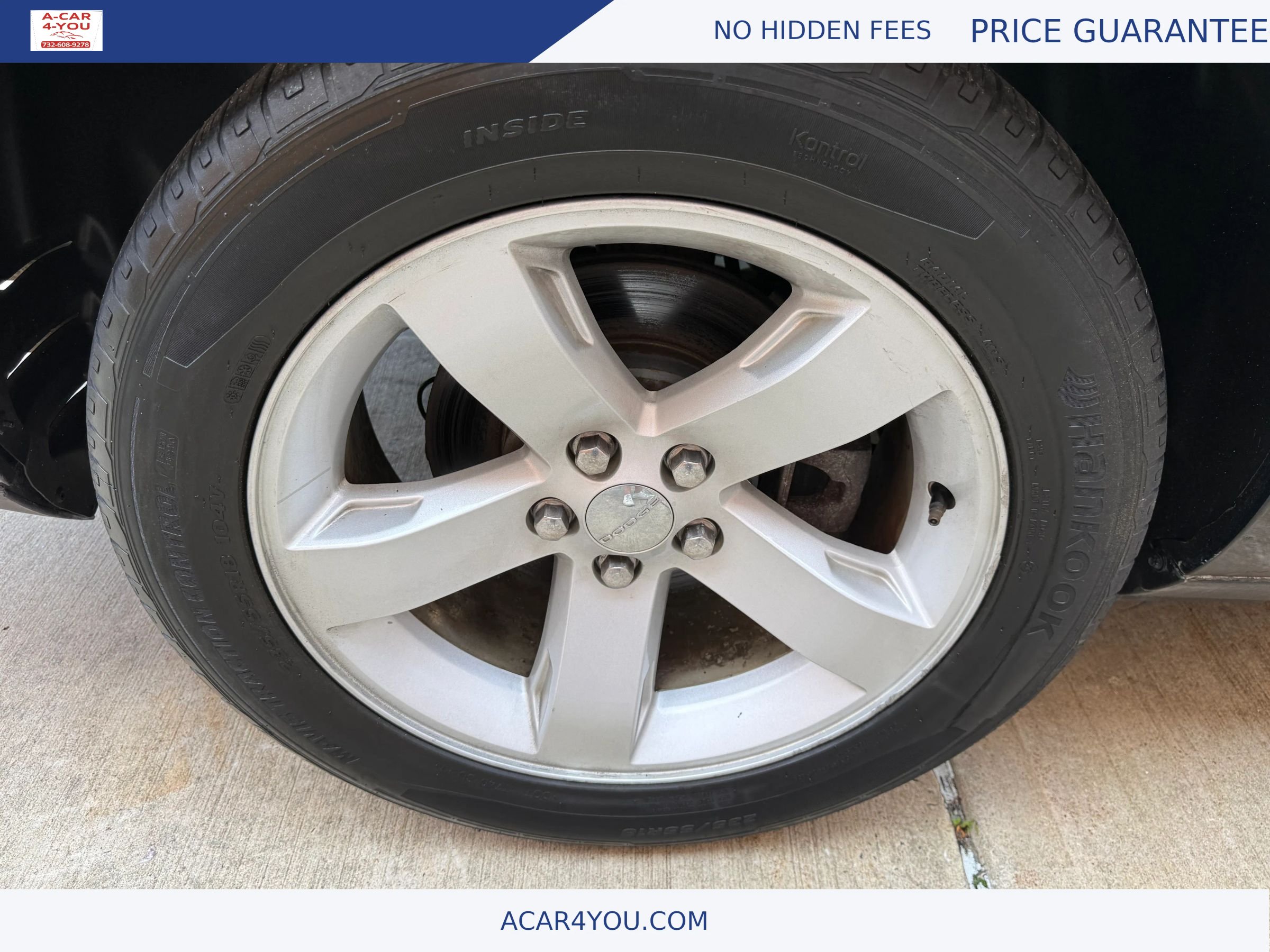 Used 2014 Dodge Challenger R/T RWD image 22