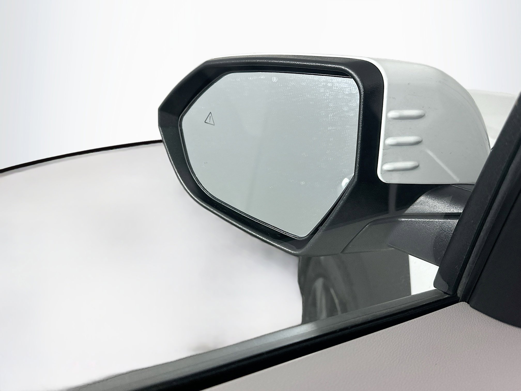 Used 2025 Hyundai Kona SEL FWD image 16